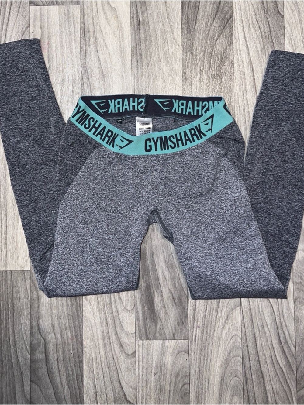 Gymshark Gray Seamless Leggings with Teal Waistband